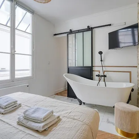 Appartamento Design Loft For 6 Guests In Sentier Parigi